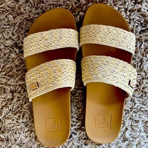REEF slides size 7